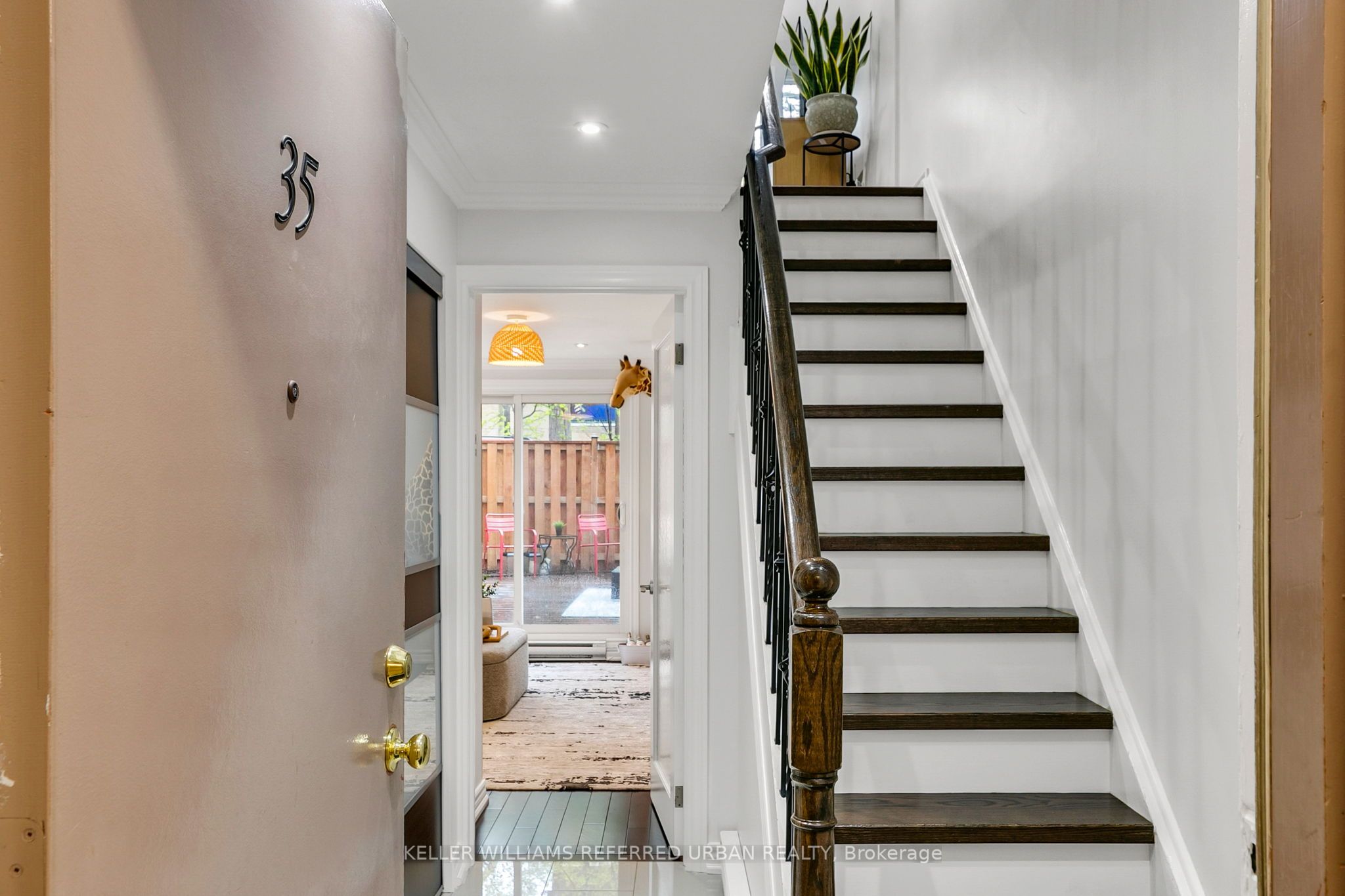 Additional image 2 of 35-1209 Queen Street E, Toronto, ON, M4M 3H4