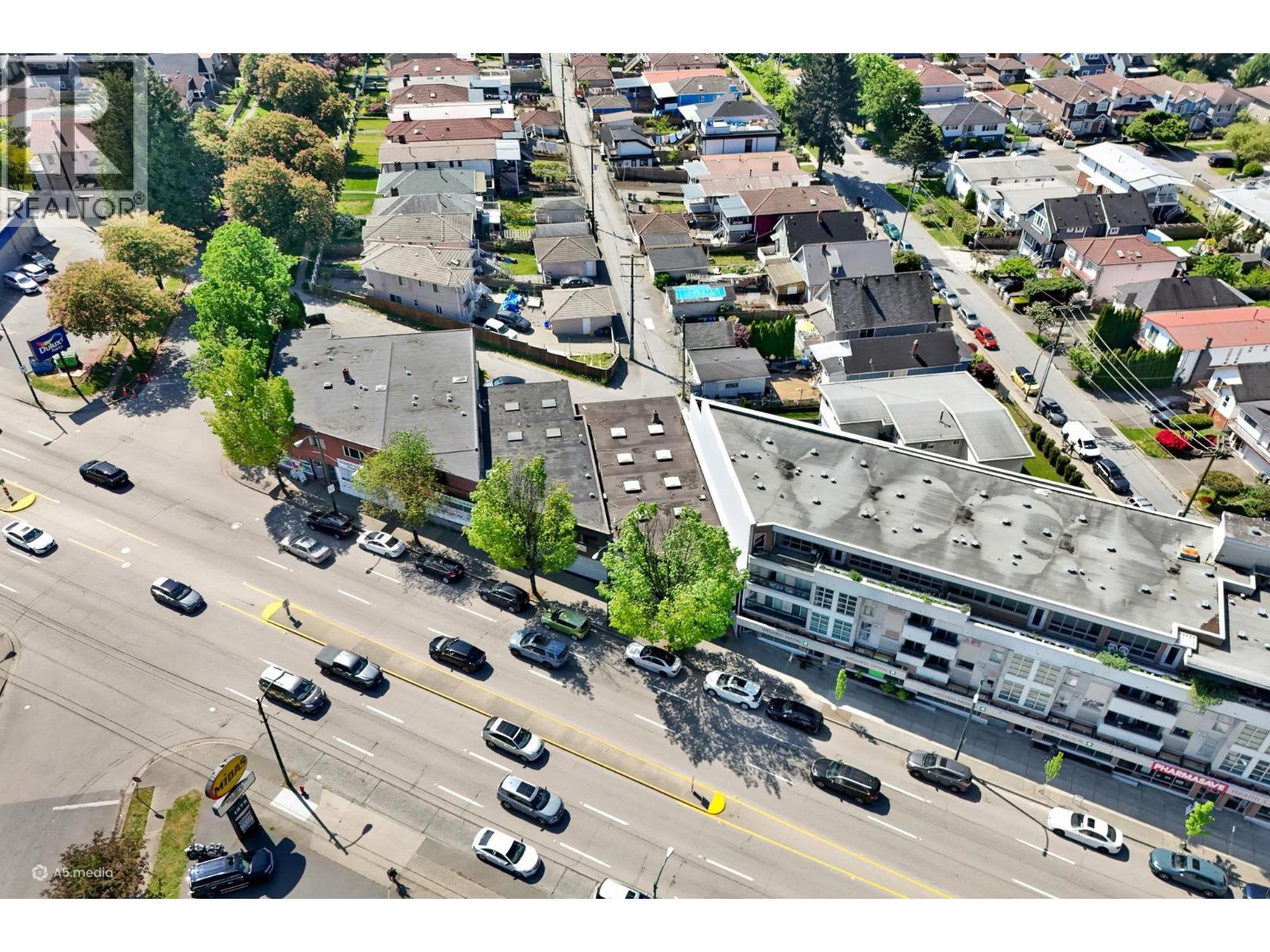 Additional image 4 of 1872 Kingsway , Vancouver, BC, V5N2S7