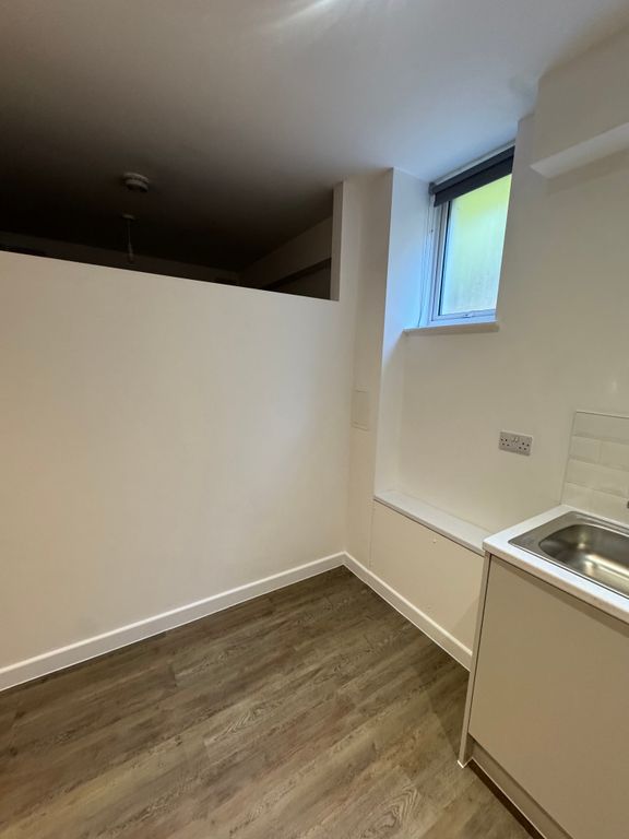 Additional image 6 of 1 bed flat to rentAlbert Terrace Road, Sheffield S6