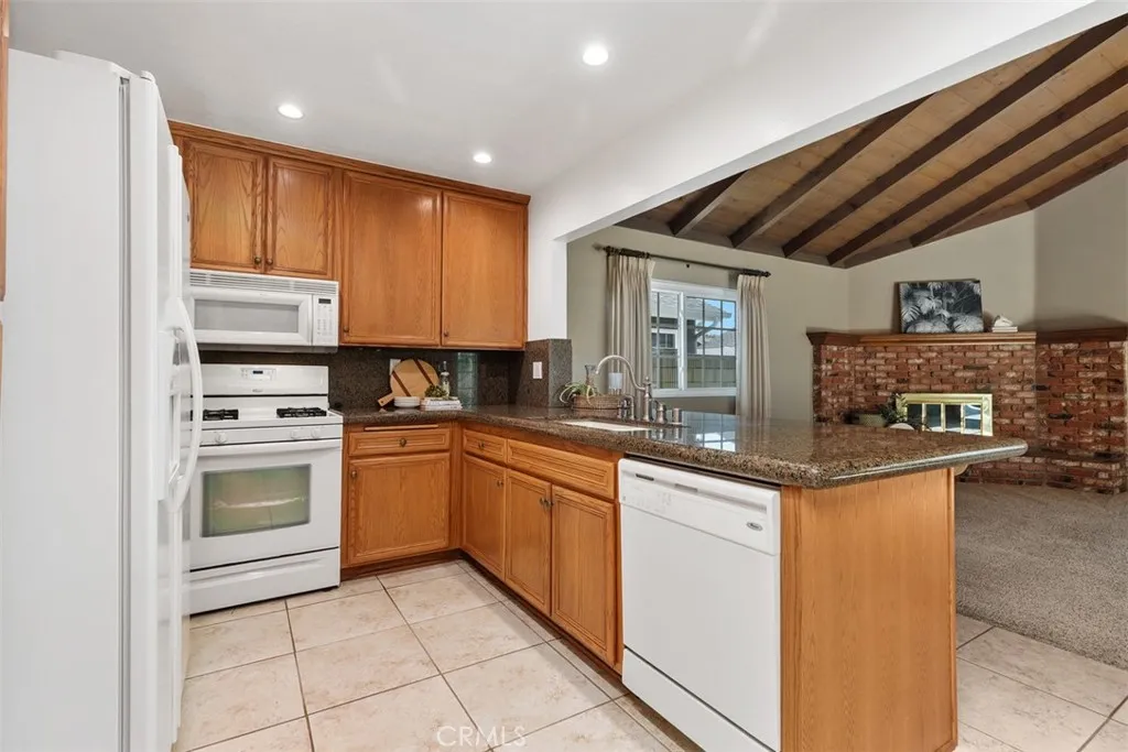 Additional image 42 of 10715 Lynn Circle, Cypress, CA 92630