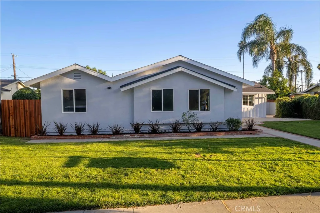 Additional image 60 of 22336 Saticoy St, Canoga Park, CA 91303
