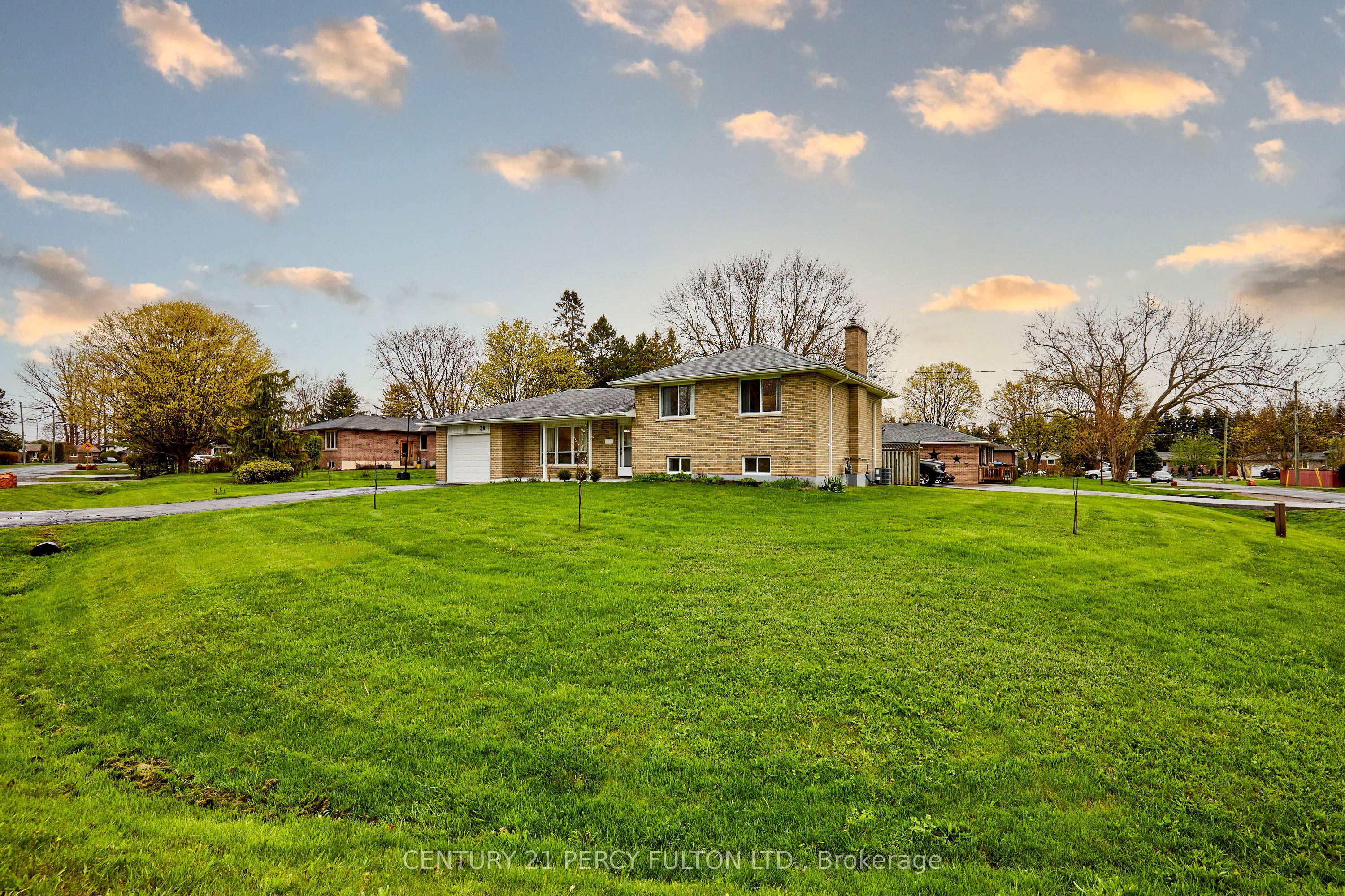 39 Meredith Crescent, Cobourg, ON, K9A 4R3
