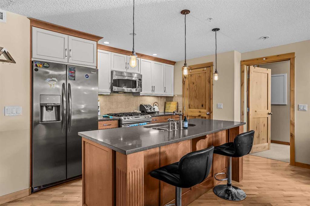 Additional image 4 of 302-2100A Stewart Creek Drive, Canmore, AB, T1W 0G3