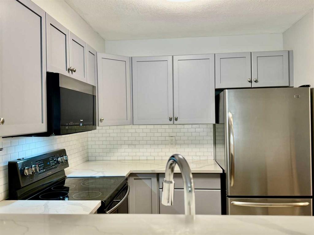 Additional image 3 of 1212-2518 Fish Creek Boulevard SW, Calgary, AB, T2Y 4T5