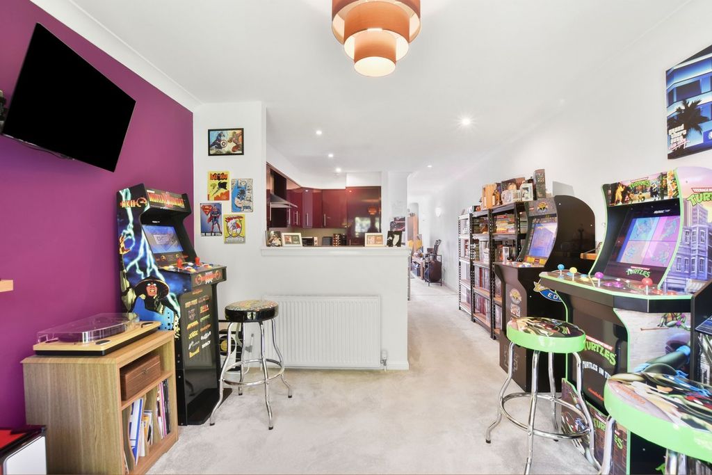 Additional image 5 of 2 bed flat for saleDerwent Court, Kilmarnock KA3