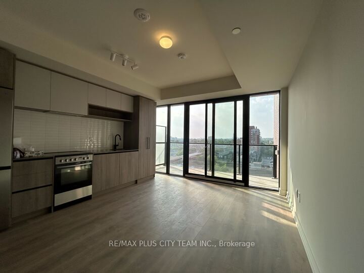 Additional image 2 of 916-181 Sterling Road, Toronto, ON, M6R 0B2