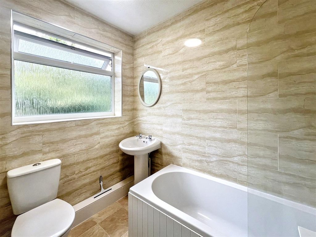 Additional image 13 of 6 bed detached house to rentPrimula Drive, Norwich NR4