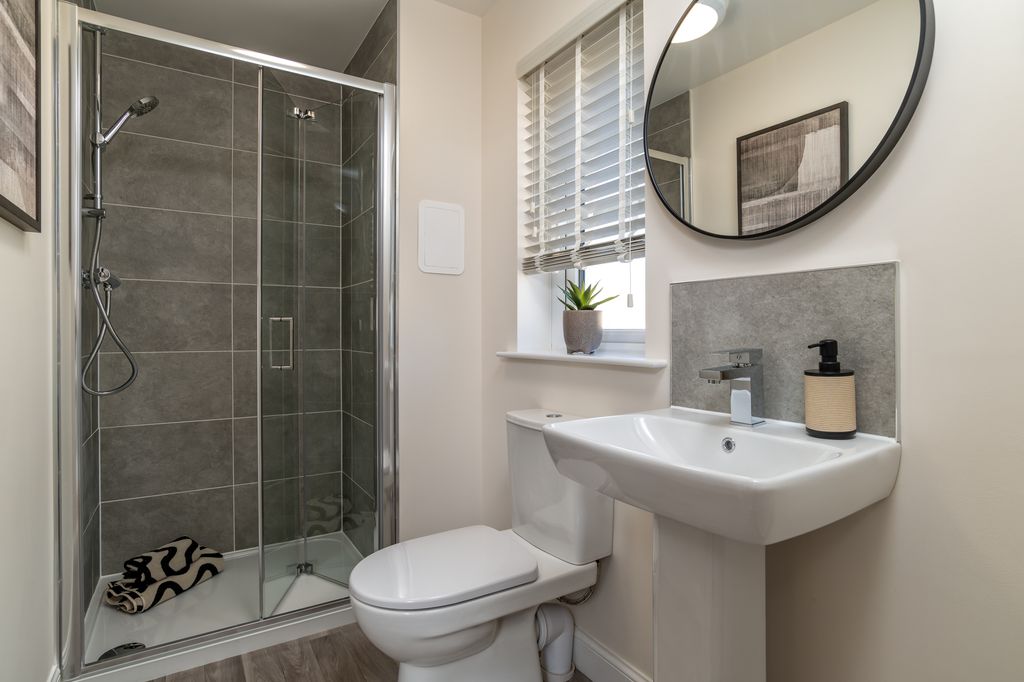 Additional image 6 of 3 bed semi-detached house for sale"Ravenscraig" at Mains Loan, Dundee DD4