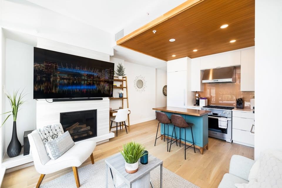 Additional image 2 of 504-6687 Nelson Avenue, West Vancouver, BC, V7W 2B2