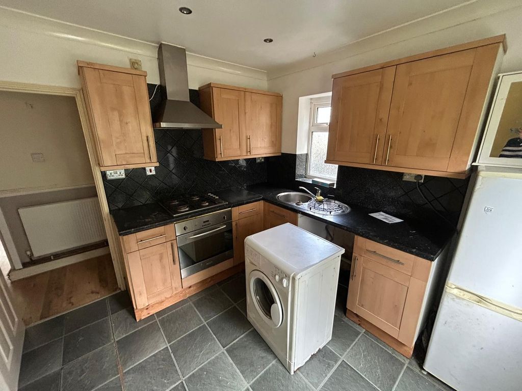 Additional image 10 of 2 bed flat for saleLime Grove, Neath SA11