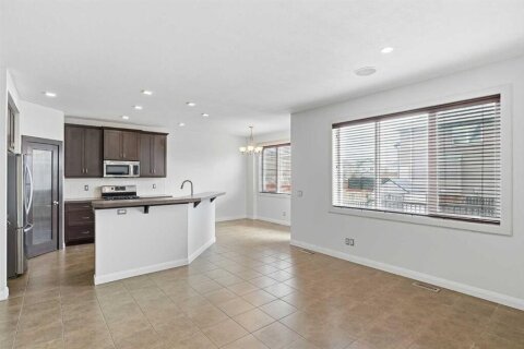 Additional image 8 of 121 Copperstone Close SE, Calgary, AB, T2Z0P4