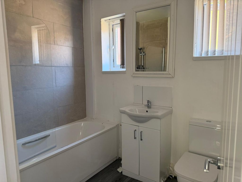 Additional image 39 of 8 bed flat to rentComberton Road, Kidderminster DY10