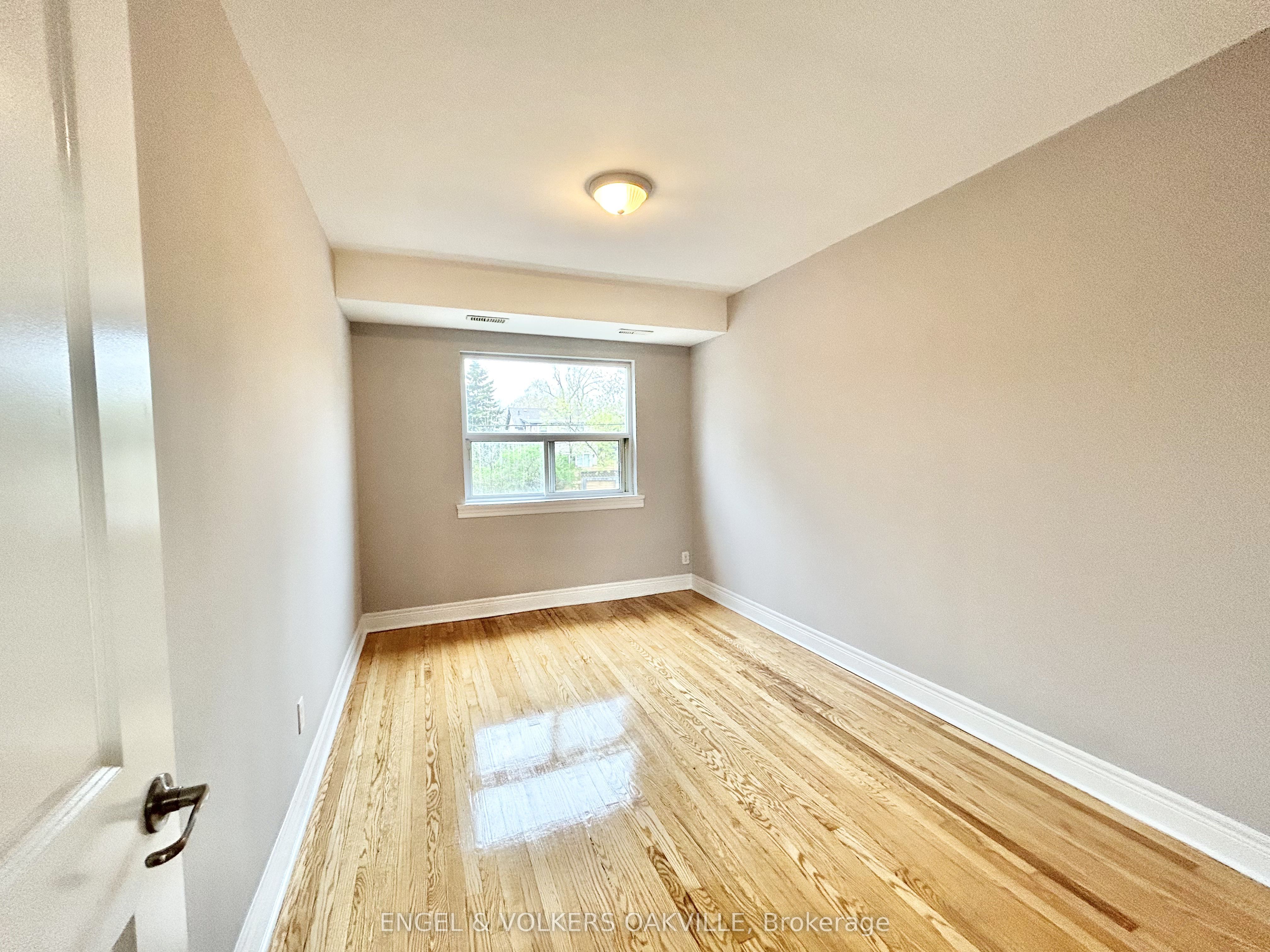 Additional image 5 of 9-90 Twenty Fifth Street, Toronto, ON, M8V 3P9
