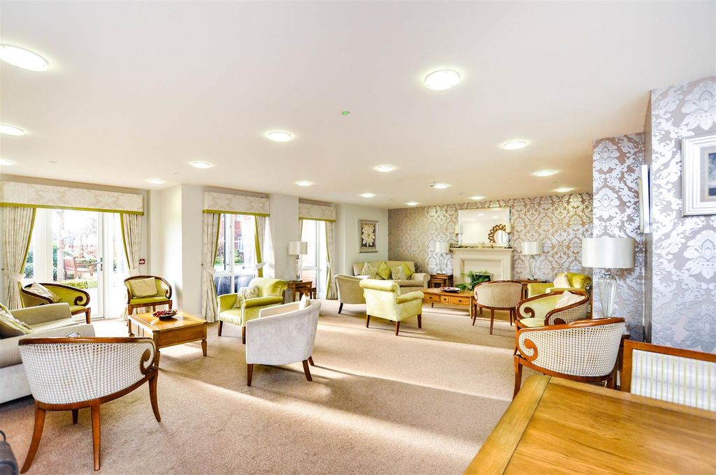 Additional image 19 of 2 bed flat for saleMckinlay Court, Tresham Close, Kettering NN15