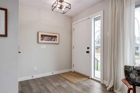 Additional image 8 of 79 Hollyburn Road SW, Calgary, AB, T2V 3H3