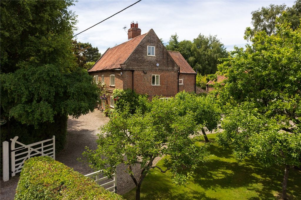 Additional image 25 of 4 bed detached house for saleWest Wood House, Main Street, Sutton On Derwent, York YO41