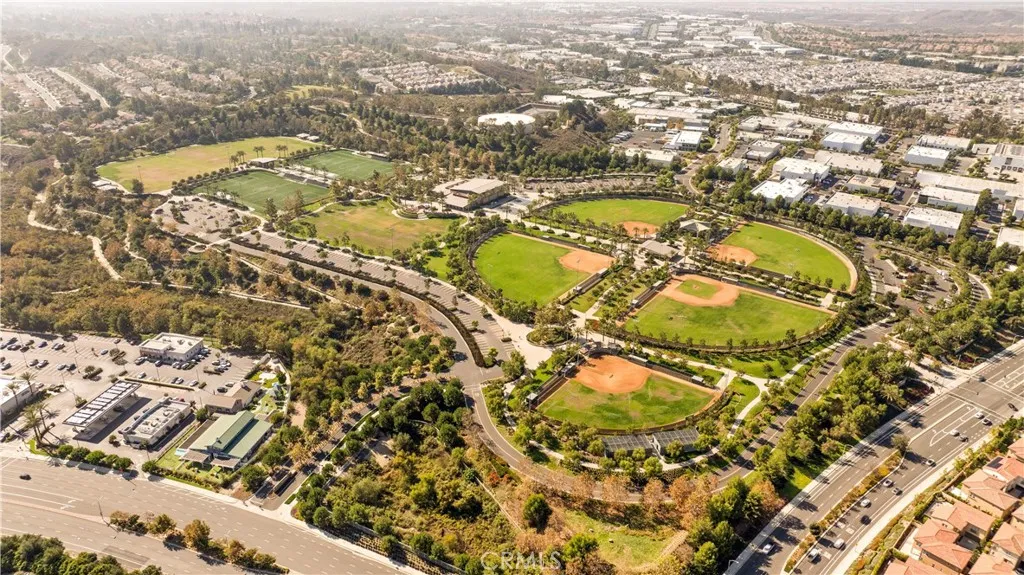 Additional image 94 of 220 Edna Pkwy, Lake Forest, CA 92630