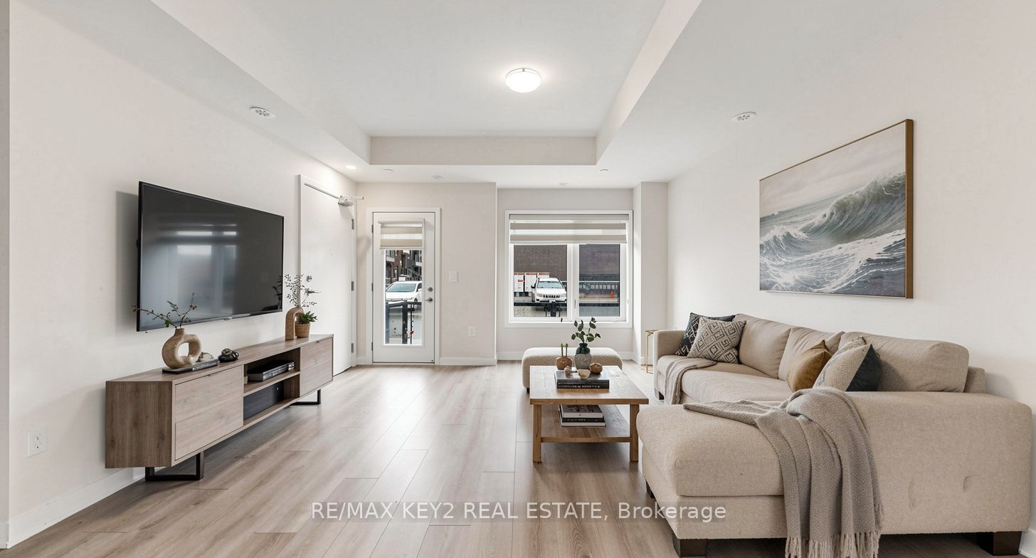 Additional image 3 of 230-1695 Dersan Street, Pickering, ON, L1X 0S9