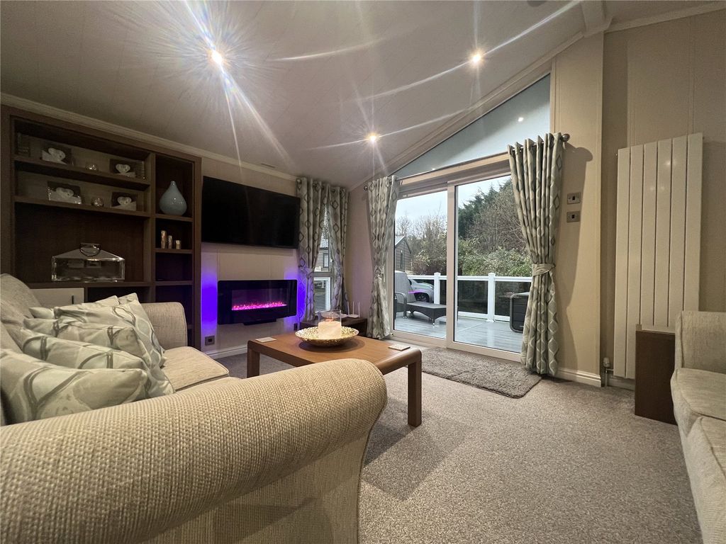 Additional image 6 of 3 bed detached house for sale5 St. Mary's View St, Kiln Park, Tenby, Pembrokeshire SA70