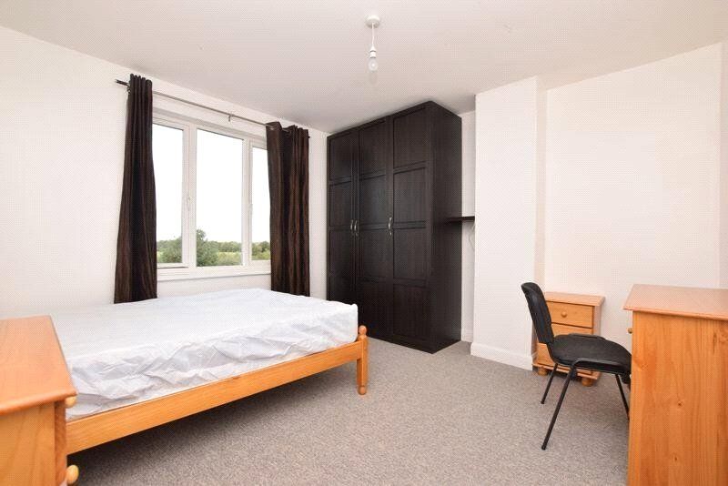 Additional image 9 of 6 bed semi-detached house to rentFerndale Road, Bristol, Bristol BS7