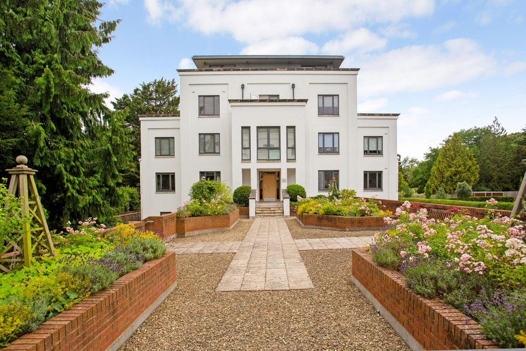 Additional image 5 of 3 bed flat to rentVictoria Place, Cheltenham GL52
