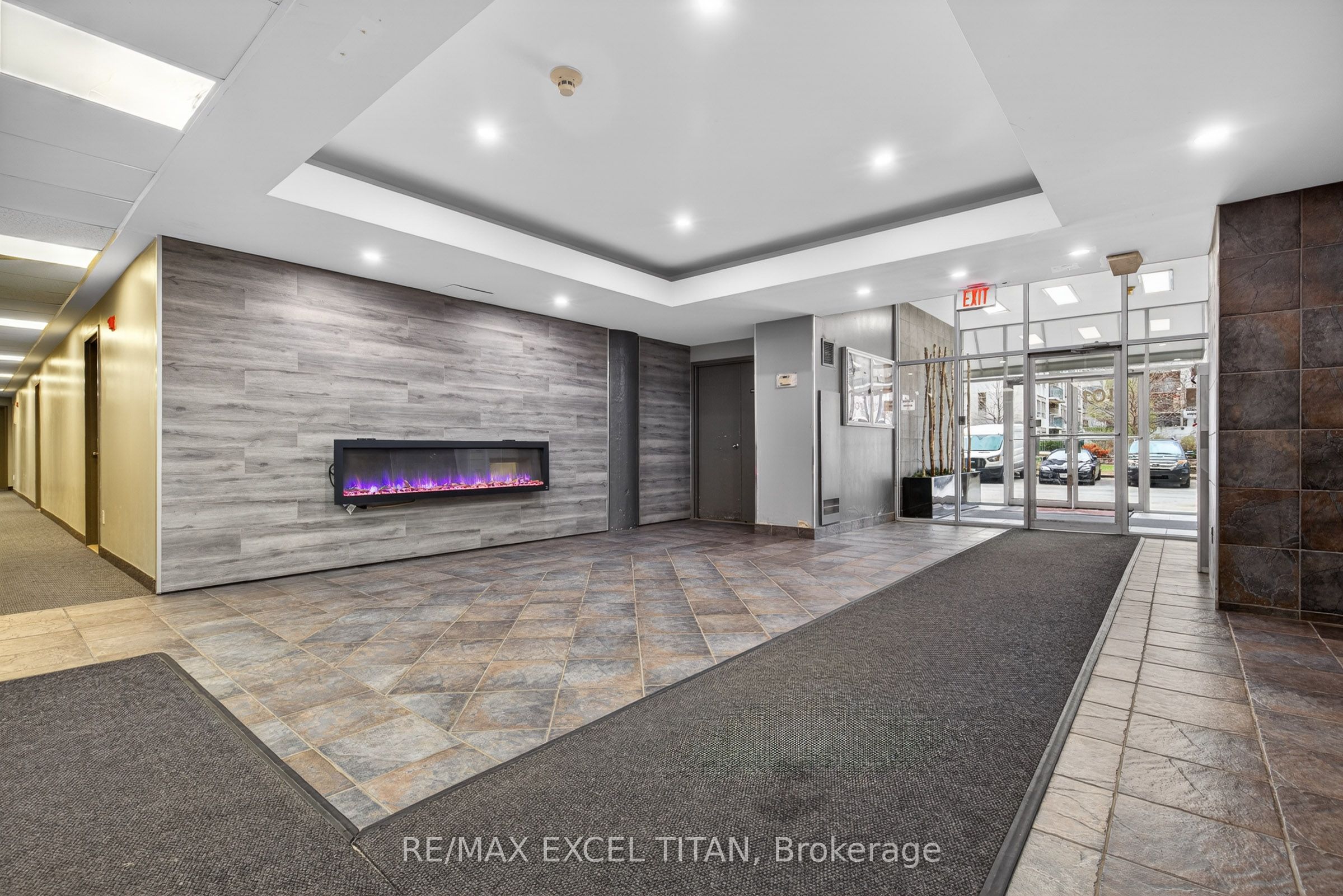 Additional image 3 of 404-1401 Dupont Street, Toronto, ON, M6H 2B1