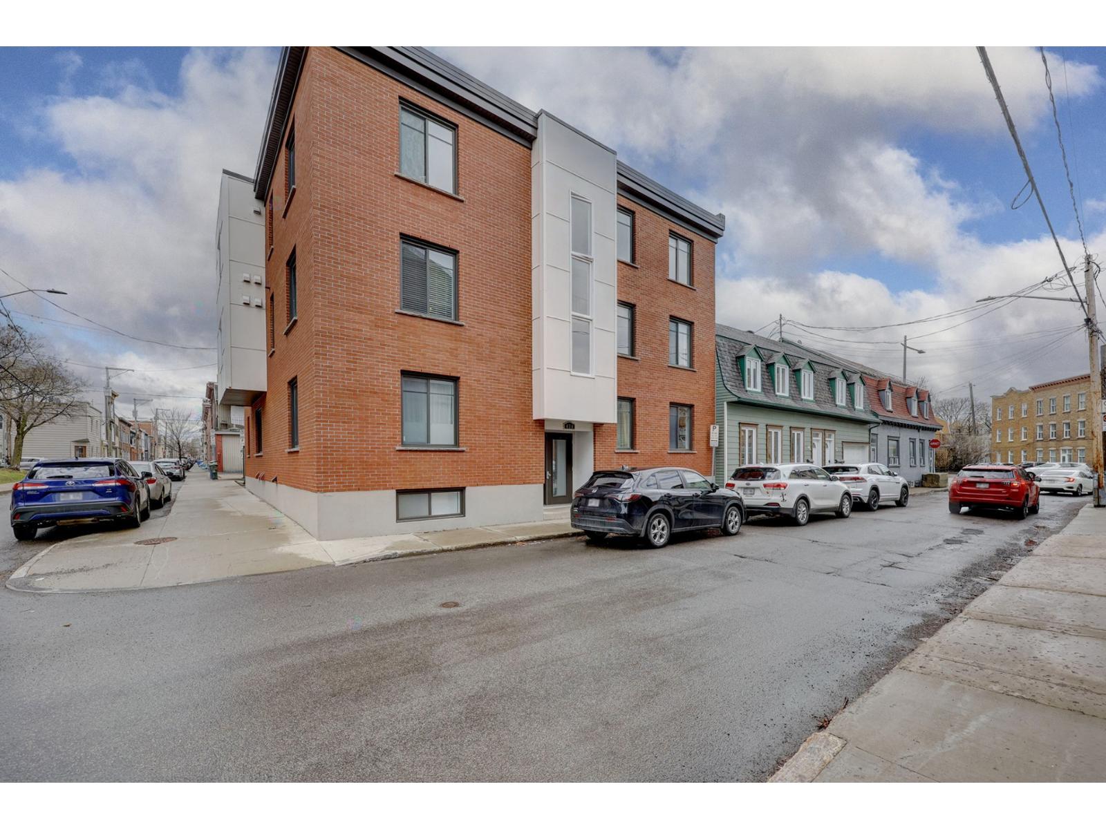 470 Rue Signaï