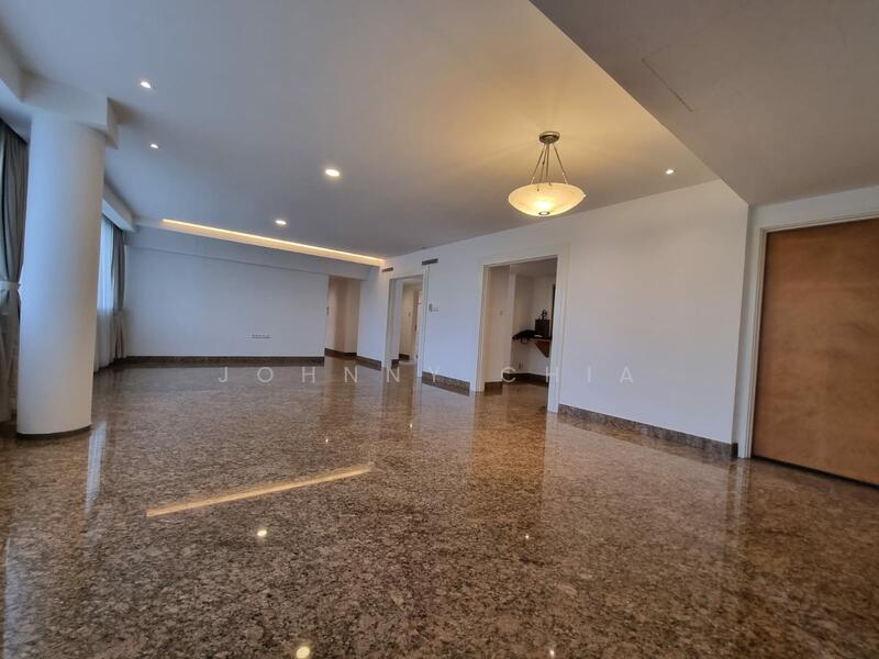 70 Grange Road photo 2