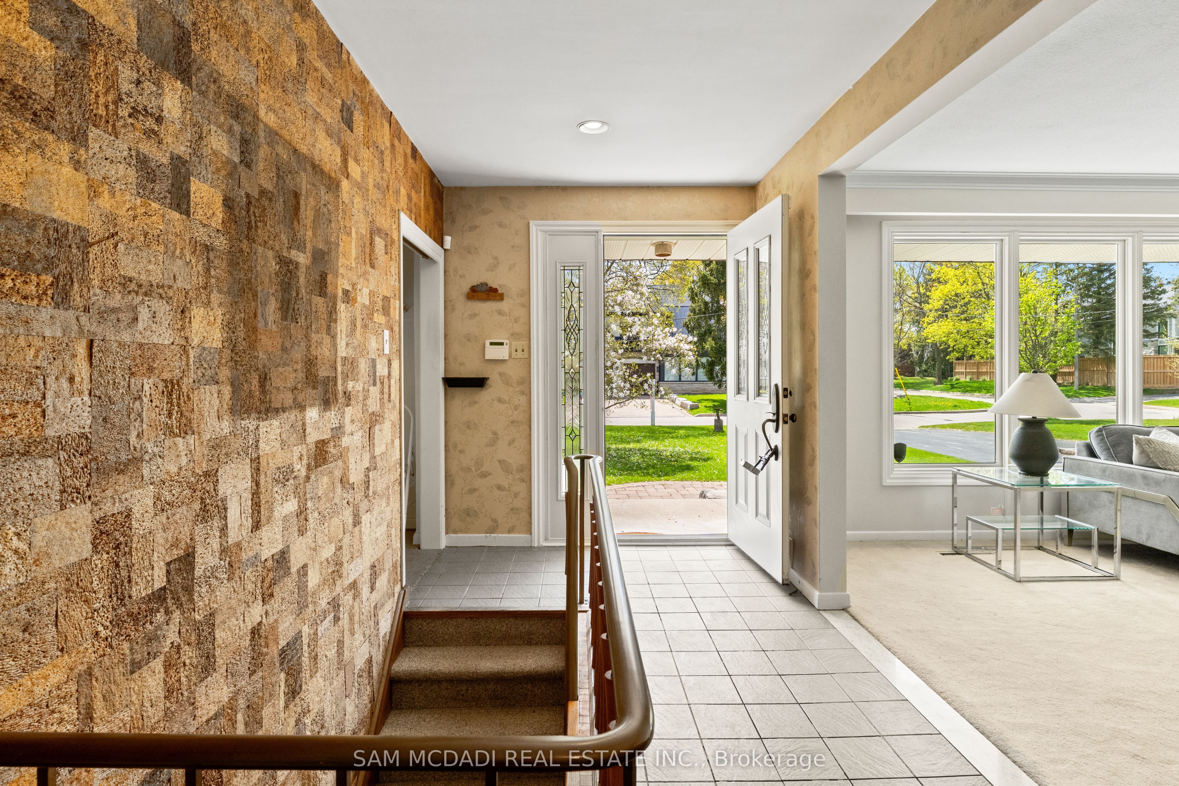Additional image 4 of 521 Vanessa Crescent, Mississauga, ON, L5H 2N4