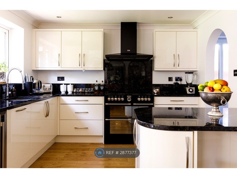 Additional image 6 of 4 bed detached house to rentLauncelot Court, Northampton NN5