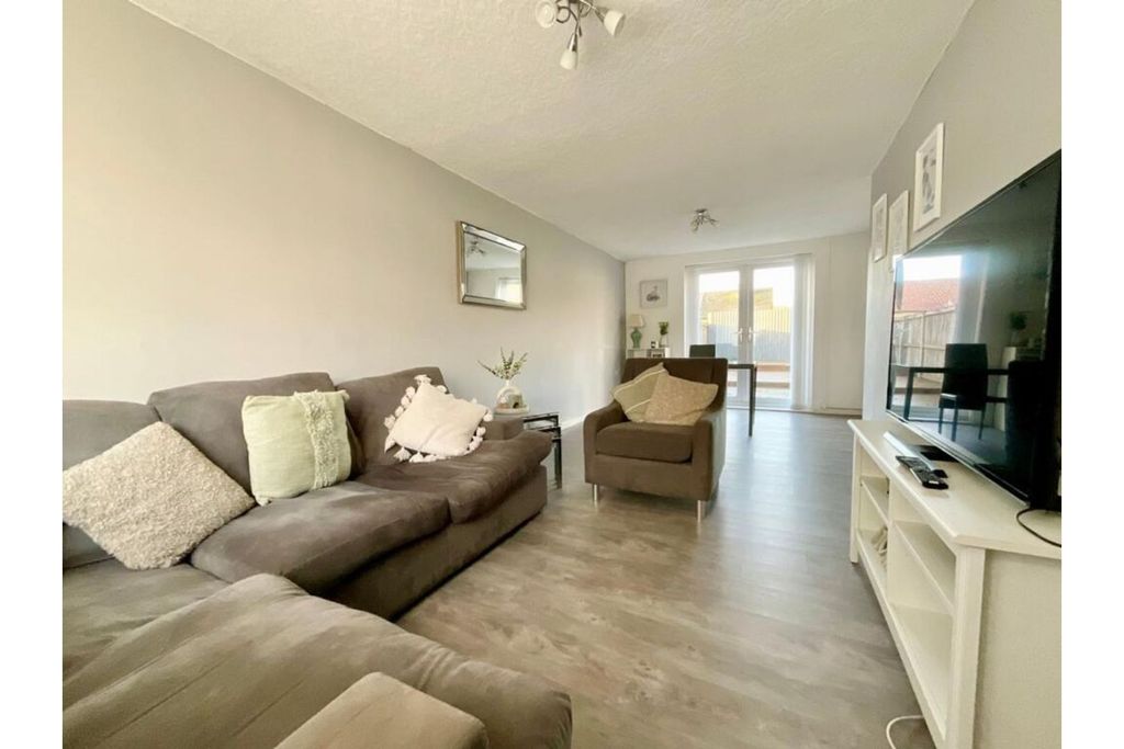 Additional image 2 of 3 bed end terrace house to rentWelland Crescent, Newport NP20