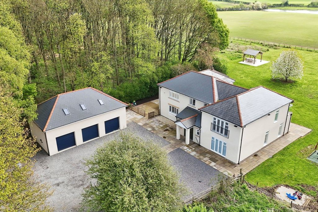 Additional image 2 of 5 bed detached house for saleHoughall, Durham DH1