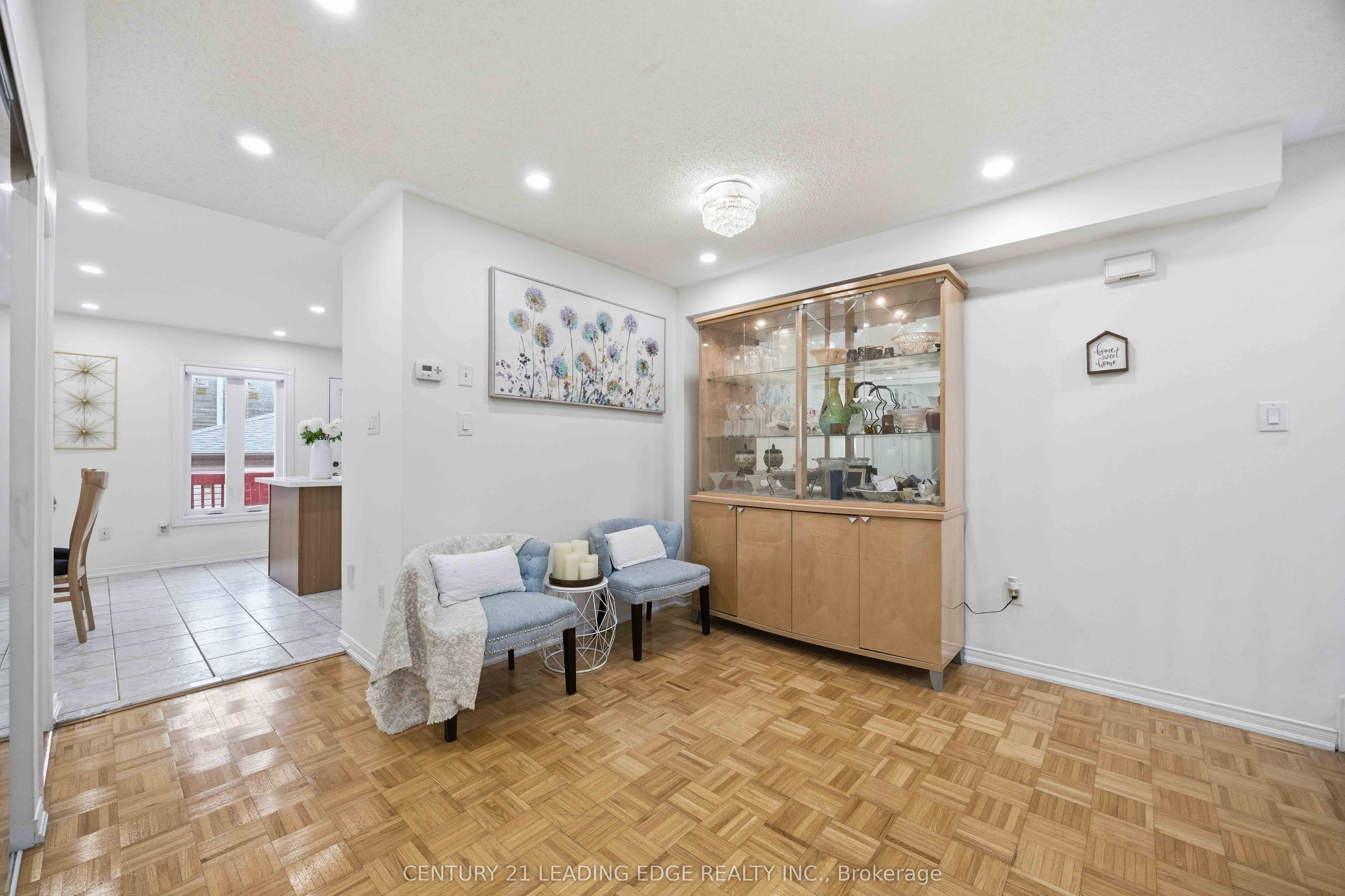 Additional image 6 of 38 Viella Street, Toronto, ON, M6N 5C8