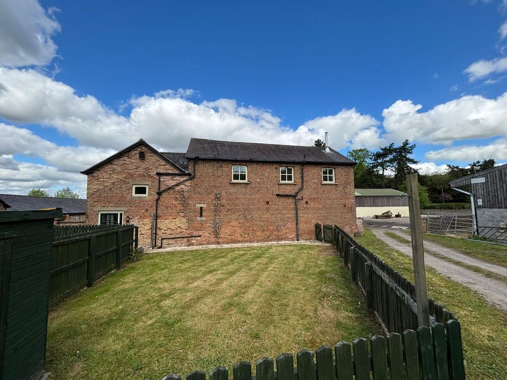 Additional image 14 of 3 bed end terrace house to rentDrewton, Brough, East Yorkshire HU15