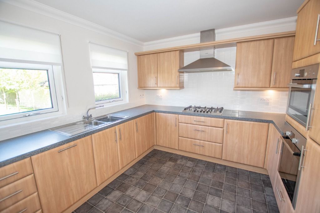 Additional image 8 of 2 bed flat to rentCaledonia Road, Kirkcaldy KY2