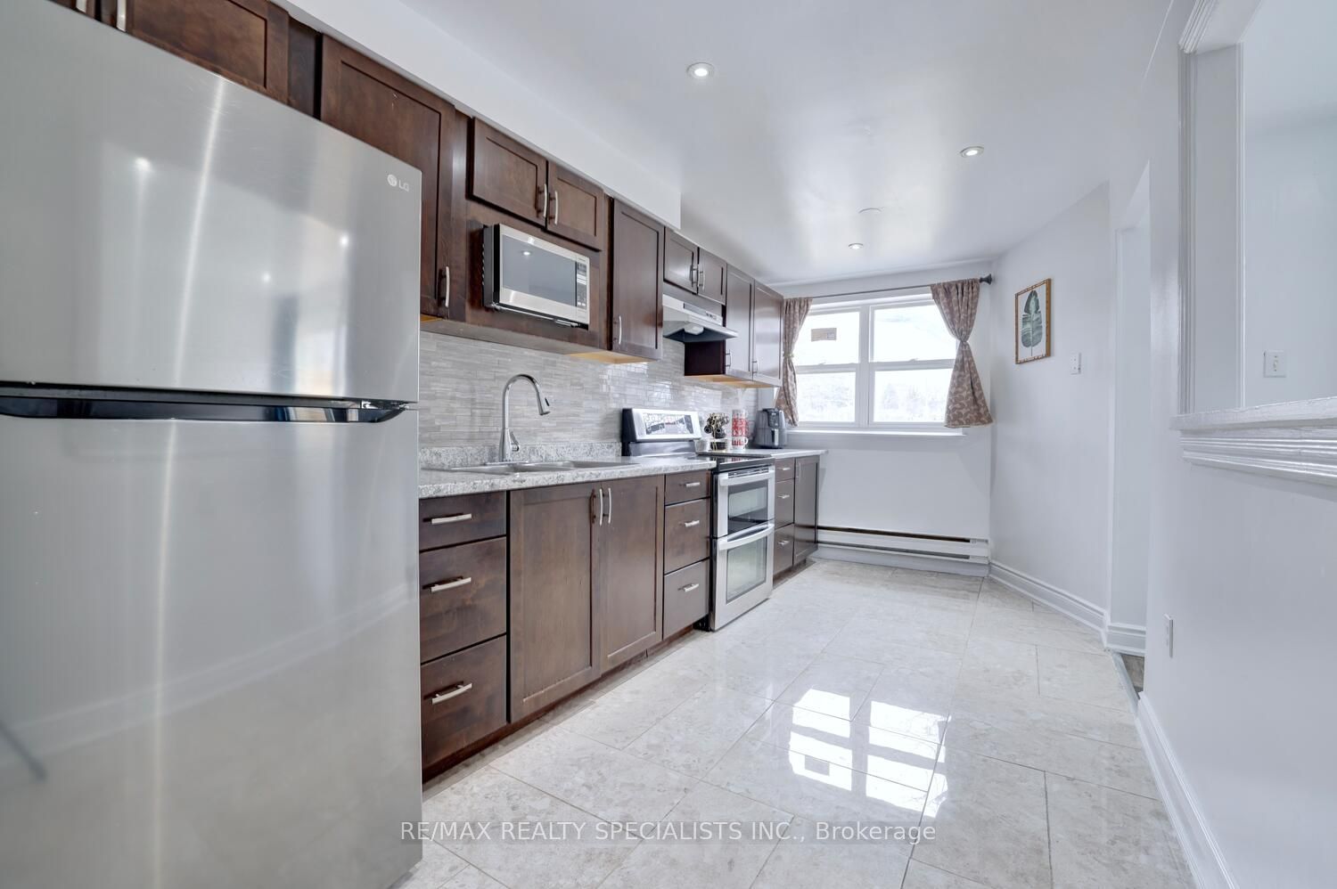 Additional image 5 of 141-3040 Constitution Boulevard, Mississauga, ON, L4Y 3X7