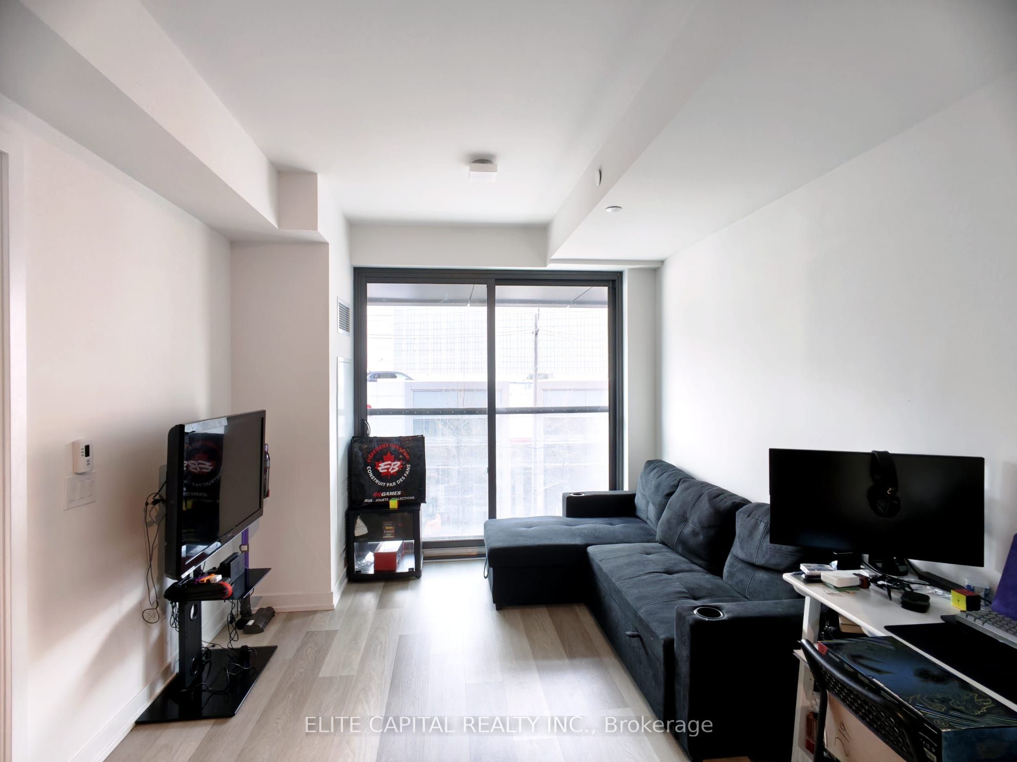 219-28 Eastern Avenue, Toronto, ON, M5A 1H5 photo 3