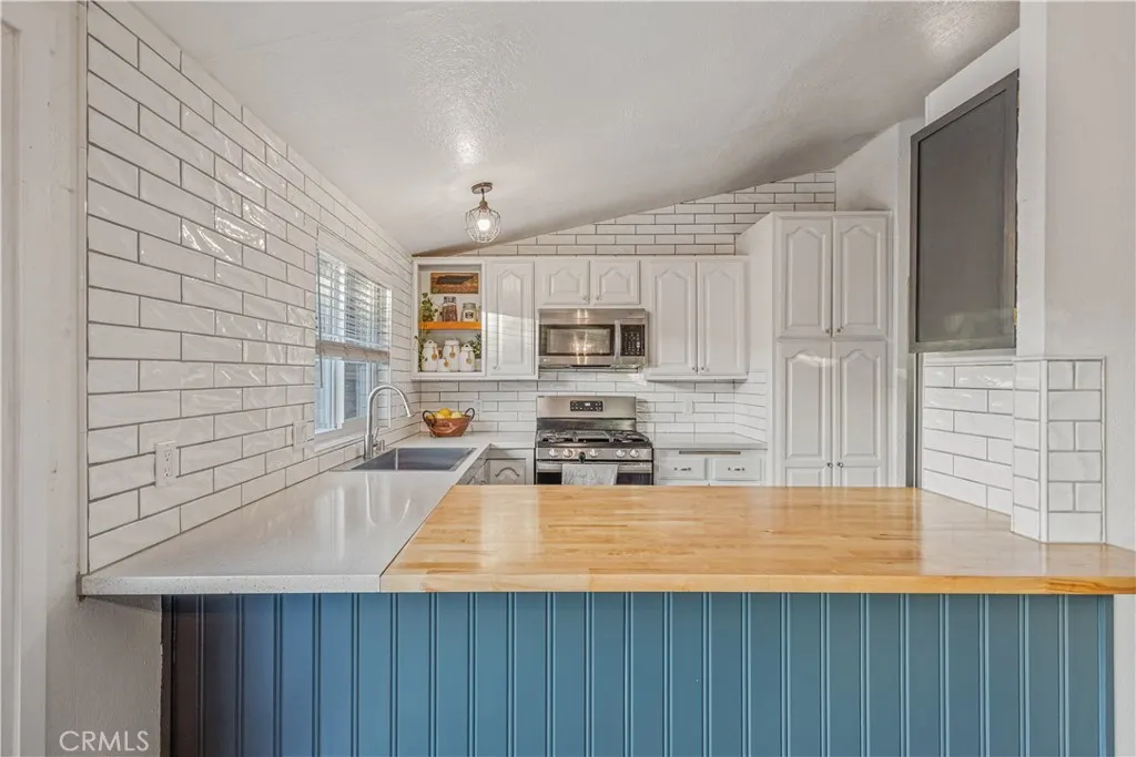 Additional image 10 of 31919 Cinnabar Ln, Castaic, CA 91384