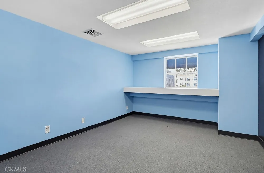Additional image 96 of 129 W 5th Street, Long Beach, CA 90802