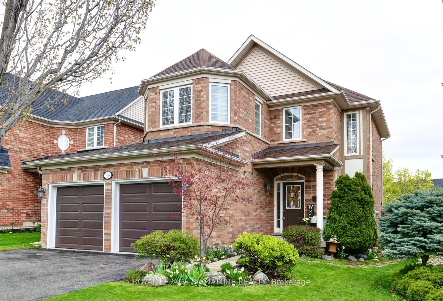 798 Spinning Wheel Crescent, Mississauga, ON, L5W 1W4