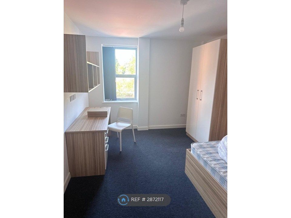 Additional image 11 of 9 bed flat to rentWellingborough Road, Northampton NN1