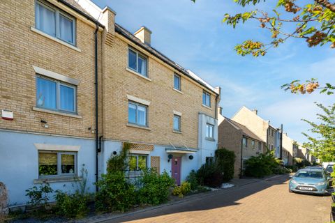 Sweetpea Way, Cambridge CB4