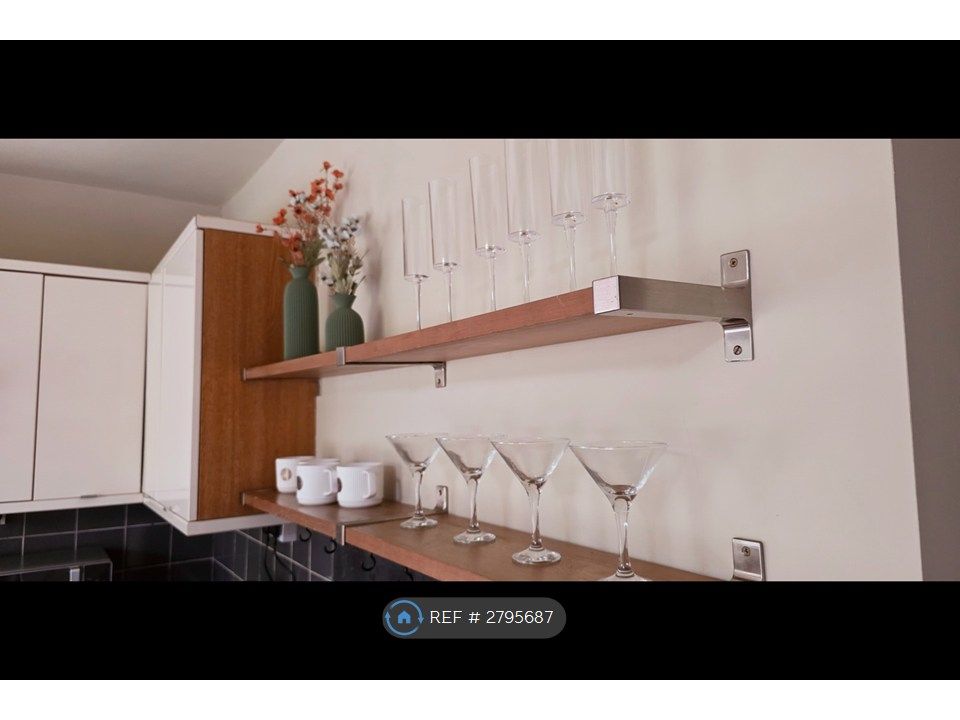 4 bed semi-detached house to rentGreat Boughton, Chester CH3