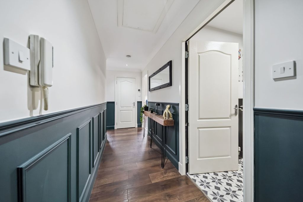 Additional image 6 of 2 bed flat for saleFlat 15, 3 Braid Avenue, Cardross G82