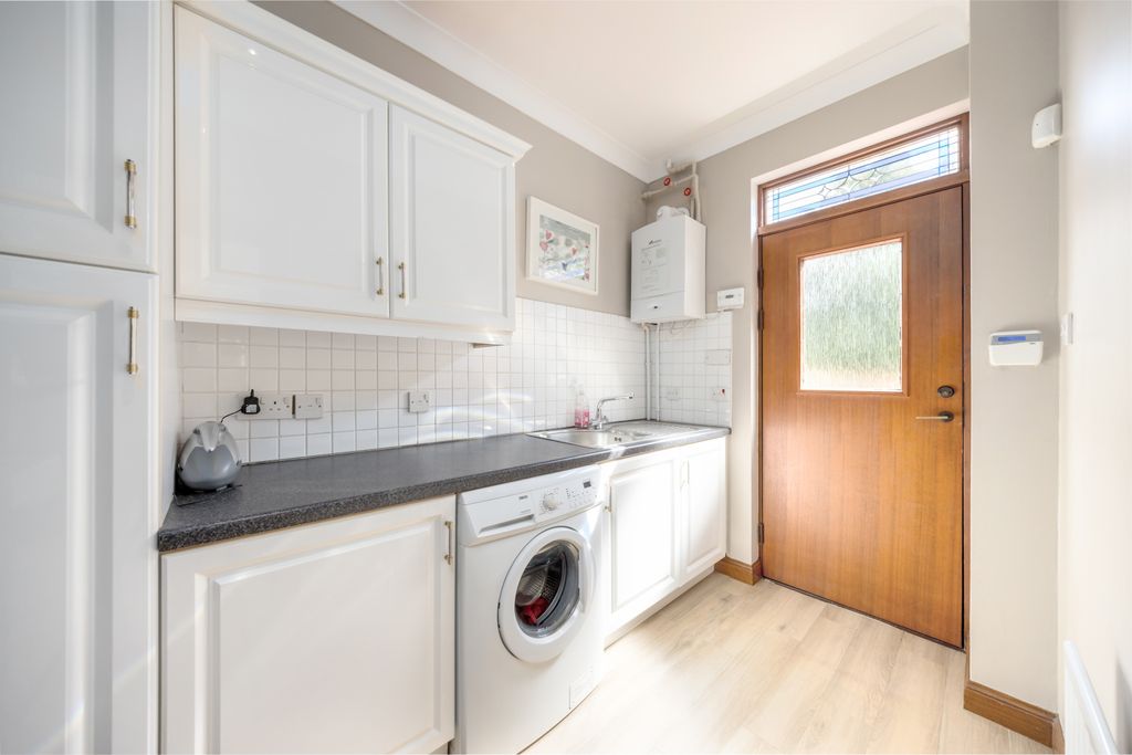Additional image 12 of 5 bed villa for sale1 South Steil, Glenlockhart, Edinburgh EH10