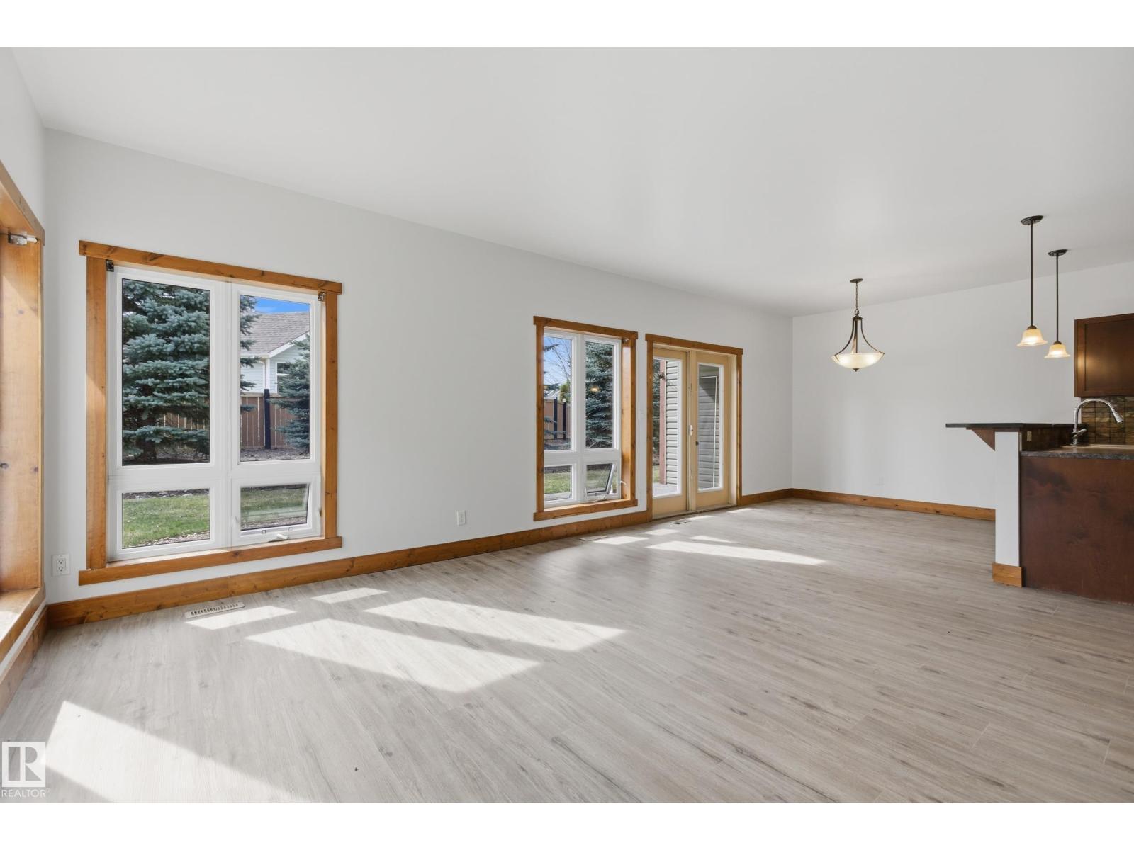 Additional image 5 of 502 Graybriar Grove, Stony Plain, AB, T7Z0G1
