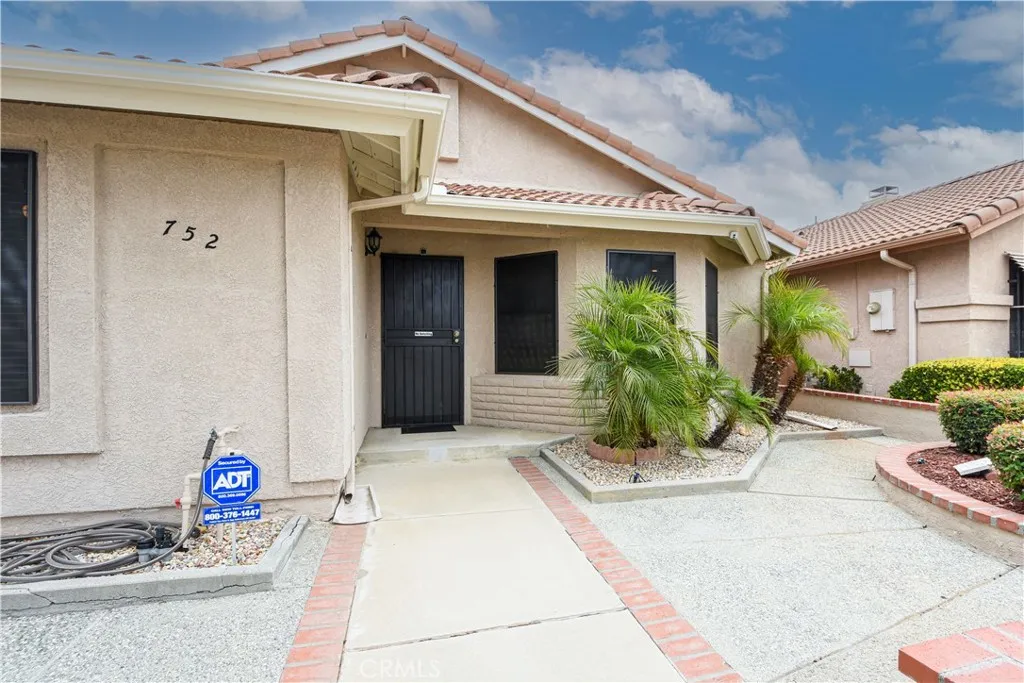 Additional image 4 of 752 La Regal Dr, Hemet, CA 92545