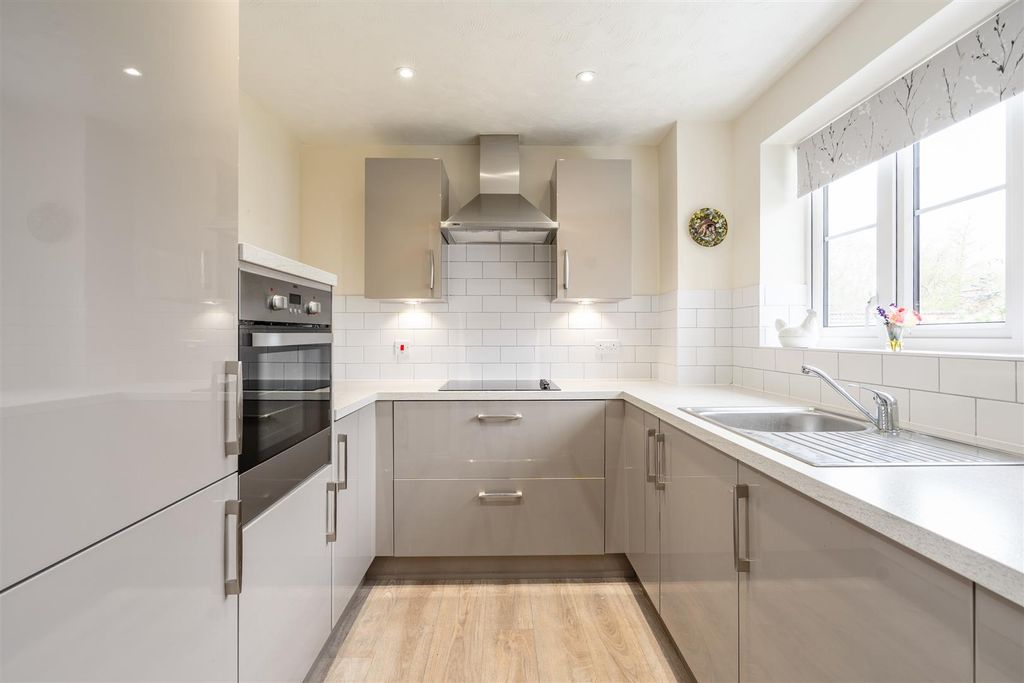 Additional image 3 of 1 bed flat for saleStation Road, Solihull B93