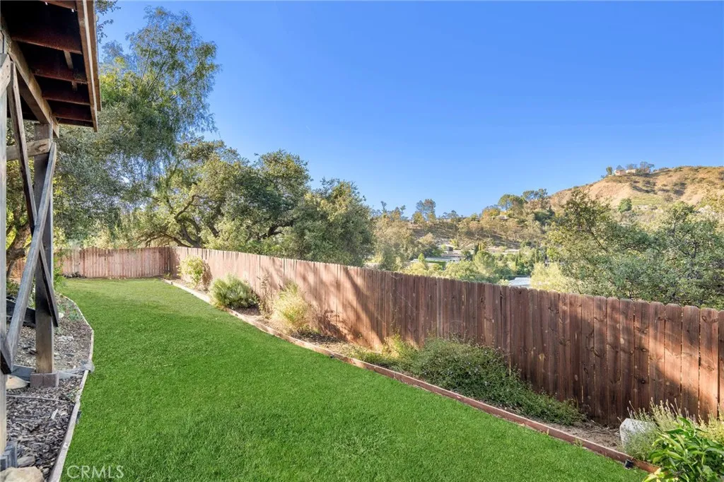 Additional image 36 of 3582 Elm Drive, Calabasas, CA 91302