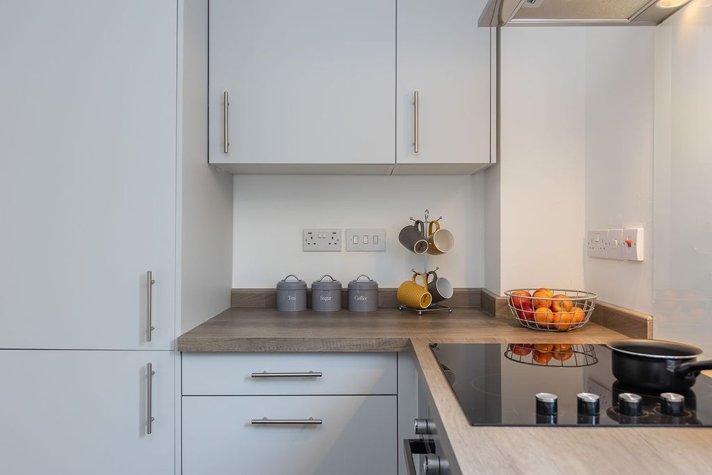 Additional image 7 of Room to rentOld Chester Road, Birkenhead CH42